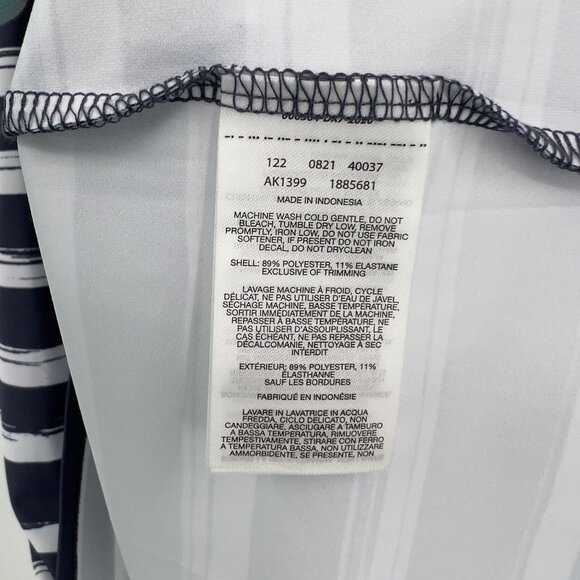 Columbia Women's M Medium Navy & White Striped Sleeveless Top With Open Back Pan - Picture 4 of 9